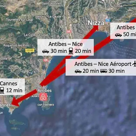 Lägenhet With Balcony In With Ac